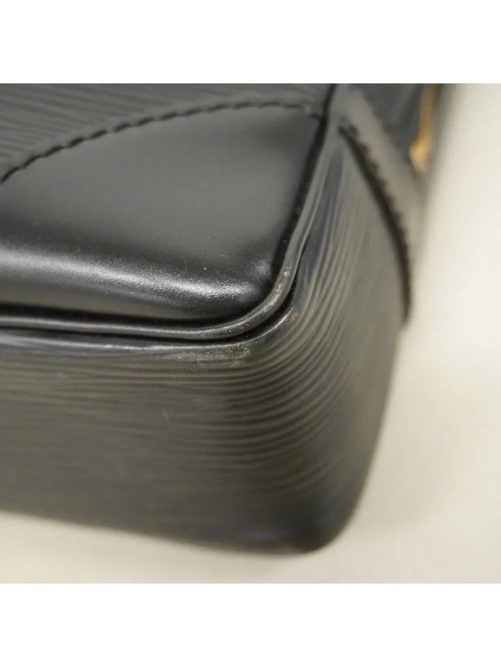 Louis Vuitton Travel Bag Epi Porte Documents Voyage Noir